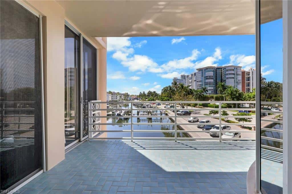 4500 Gulf Shore Blvd #1-211, Naples, photo 10