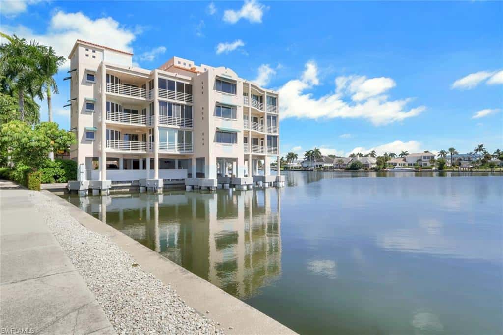 4500 Gulf Shore Blvd #1-211, Naples, photo 37