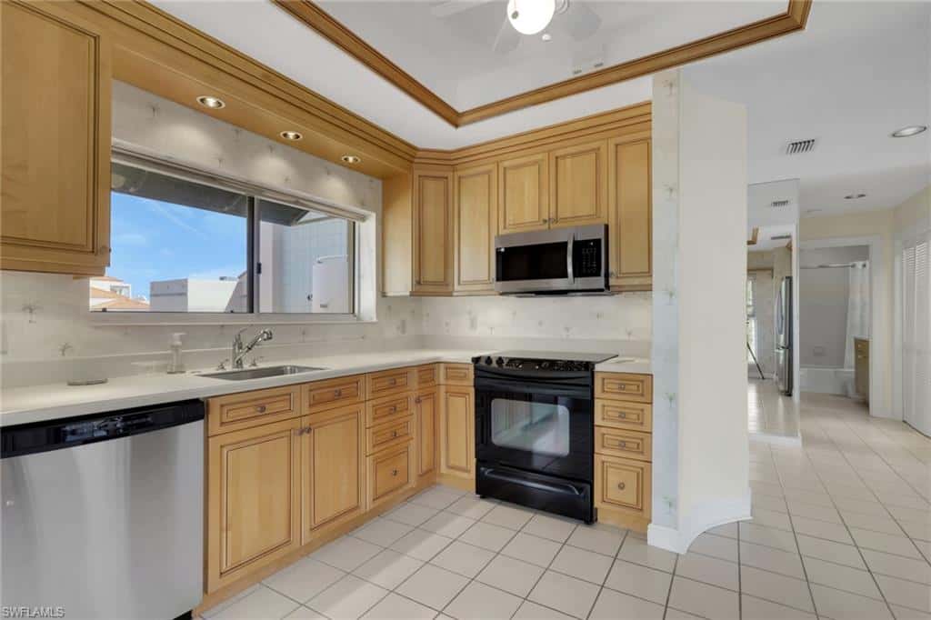 4500 Gulf Shore Blvd #1-211, Naples, photo 21