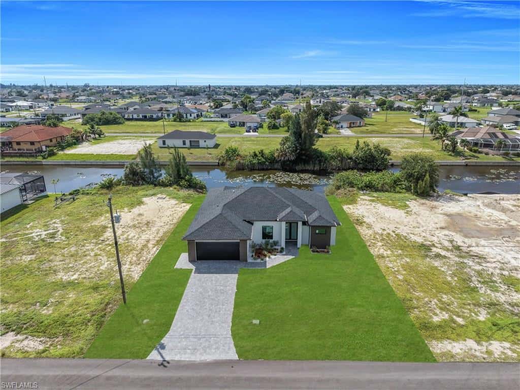 928 1st Pl, Cape Coral, photo 36
