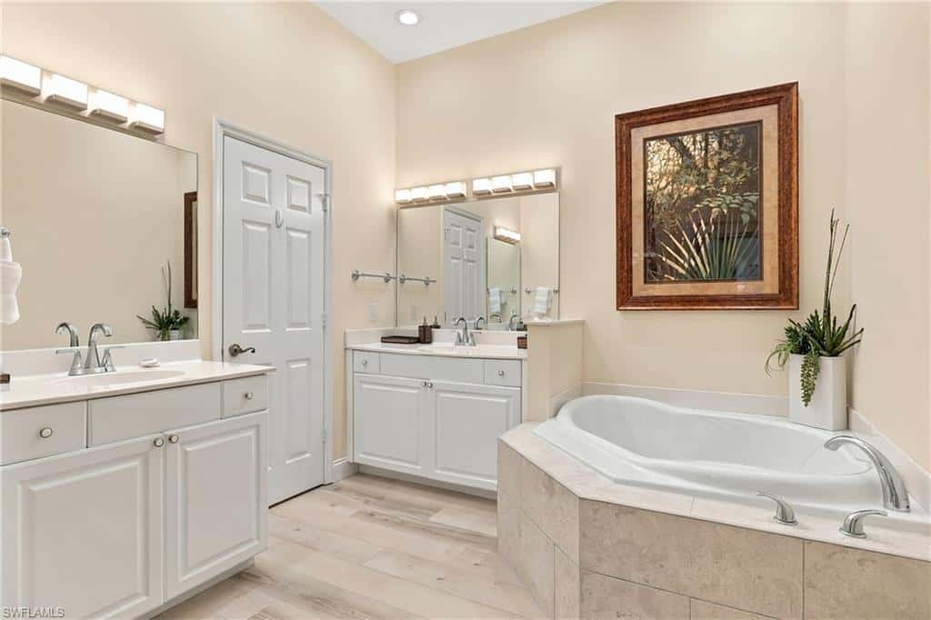 1036 Egrets Walk Cir #204, Naples, photo 25