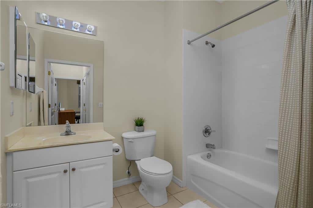 4863 Hampshire Ct #104, Naples, photo 24