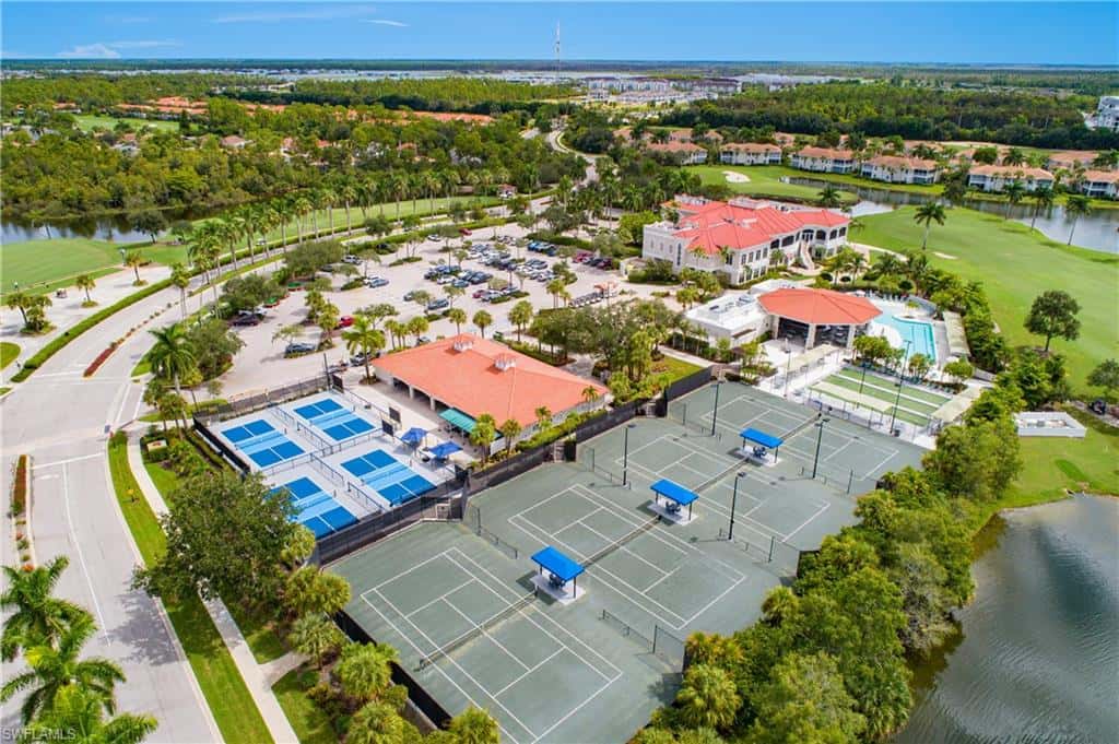 4863 Hampshire Ct #104, Naples, photo 33