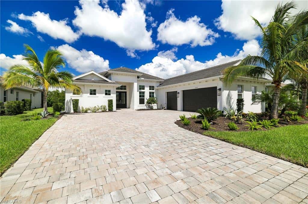 17279 Blue Sapphire Dr, Fort Myers, photo 4