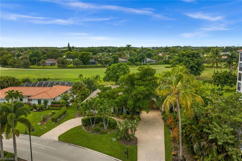 180 Pebble Beach Blvd, Naples, photo 27