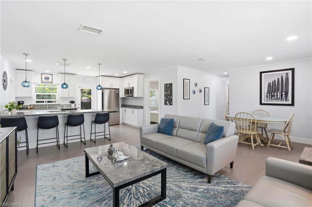 240 Fairweather Ln, Fort Myers Beach, photo 5