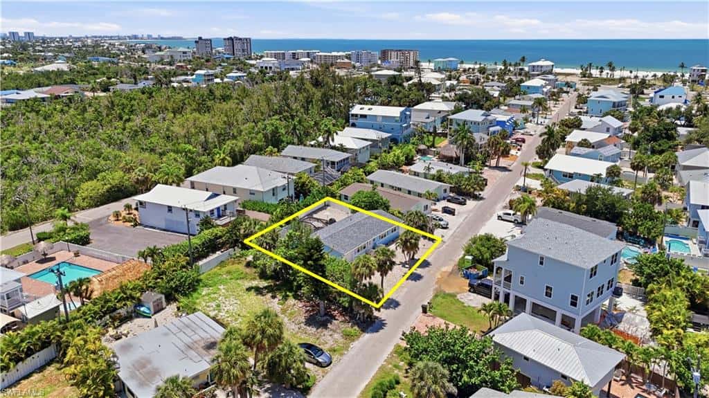 240 Fairweather Ln, Fort Myers Beach, photo 18