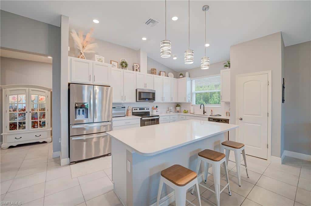 6664 Estero Bay Dr, Fort Myers, photo 10