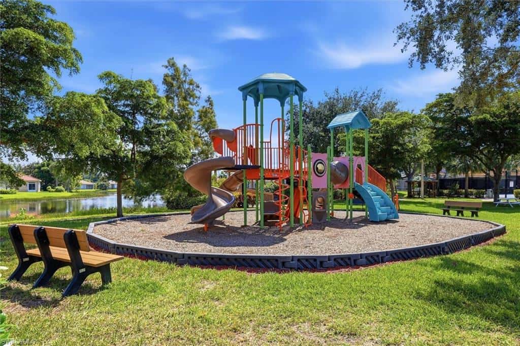 8910 Paseo De Valencia St, Fort Myers, photo 50