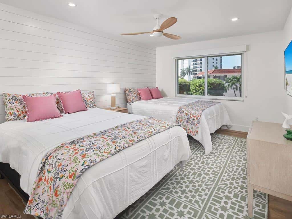 2230 Gulf Shore Blvd #t4, Naples, photo 13