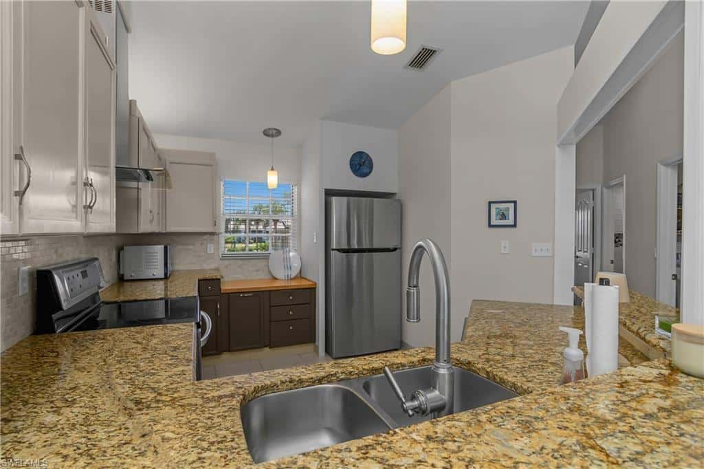 13131 Castle Harbour Dr #m7, Naples, photo 10