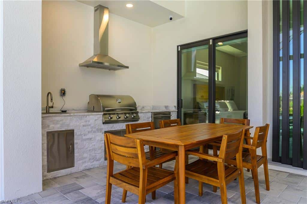 2819 35th Ln, Cape Coral, photo 37