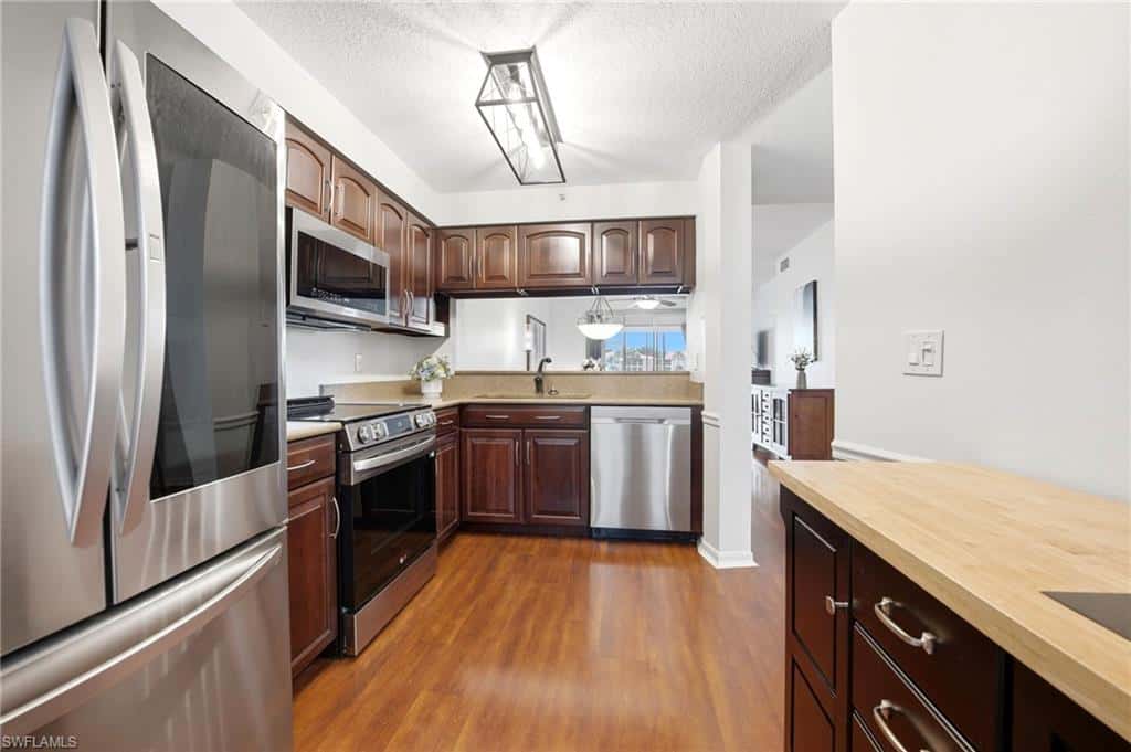 6310 Huntington Lakes Cir #104, Naples, photo 5