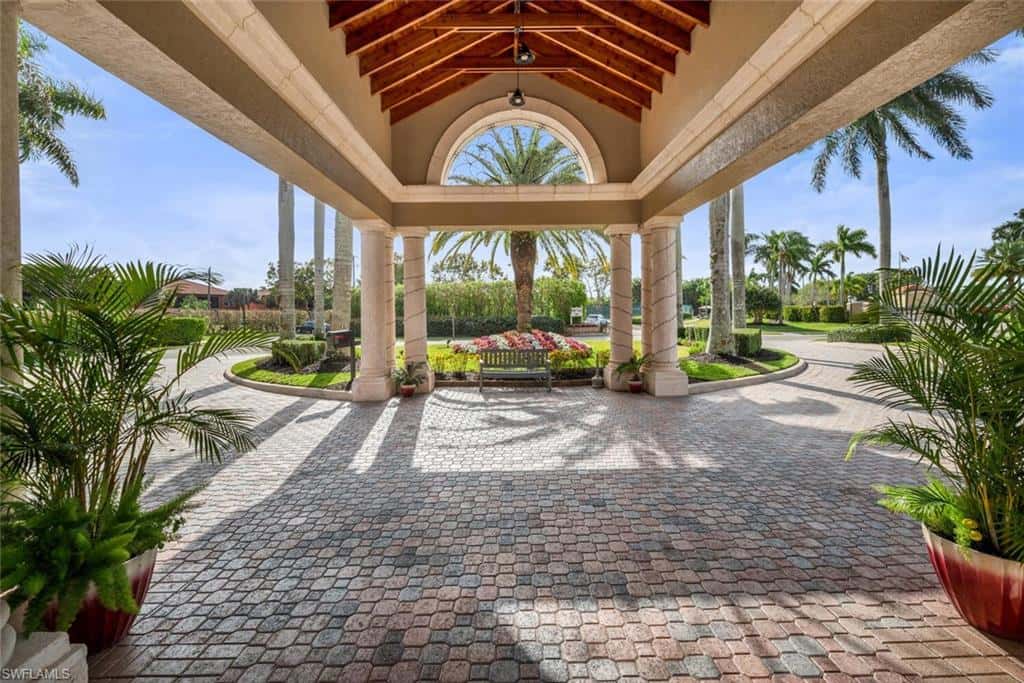 6310 Huntington Lakes Cir #104, Naples, photo 31