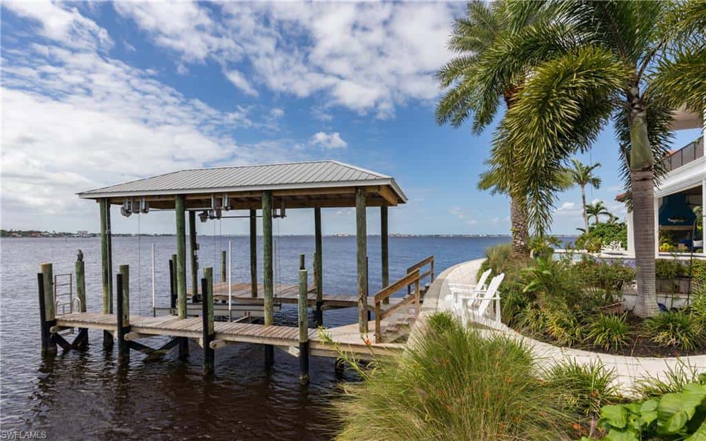 911 Aqua Ln, Fort Myers, photo 32
