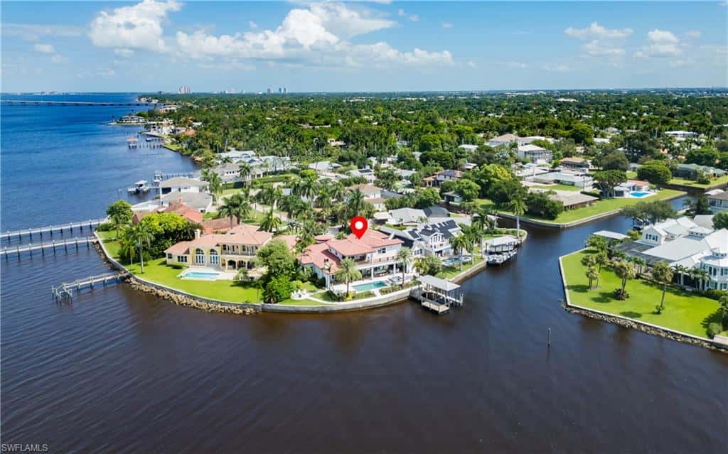 911 Aqua Ln, Fort Myers, photo 11
