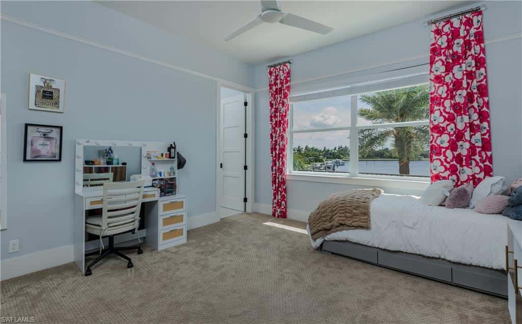 911 Aqua Ln, Fort Myers, photo 39
