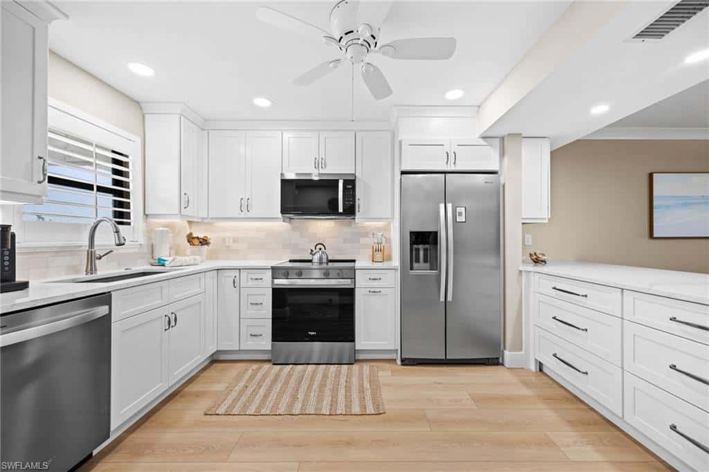 2737 Gulf Dr #225, Sanibel, photo 10