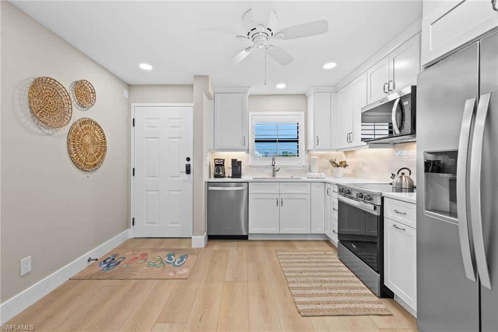 2737 Gulf Dr #225, Sanibel, photo 11