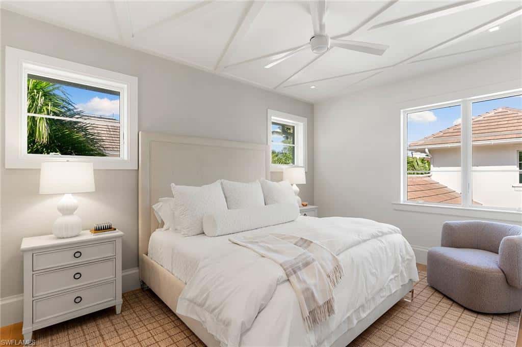 3277 Gordon Dr, Naples, photo 47