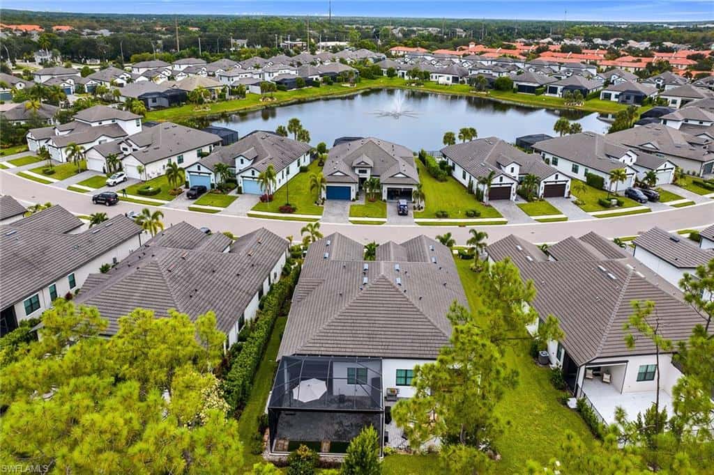 14628 Kingfisher Loop, Naples, photo 48