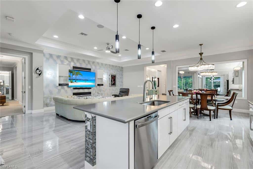 28560 Twain Dr, Bonita Springs, photo 12