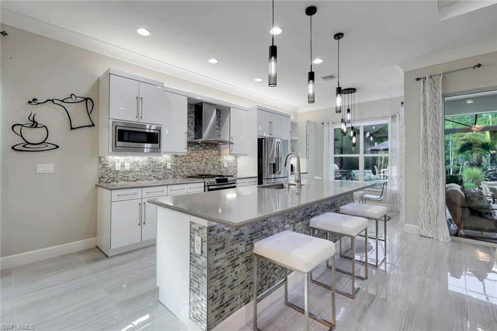28560 Twain Dr, Bonita Springs, photo 9