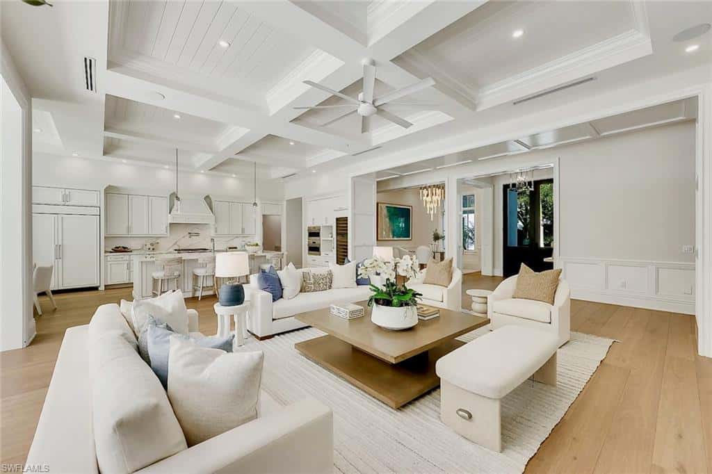 788 Riviera Dr, Naples, photo 9