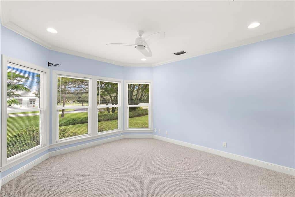 6460 Hidden Oaks Ln, Naples, photo 32
