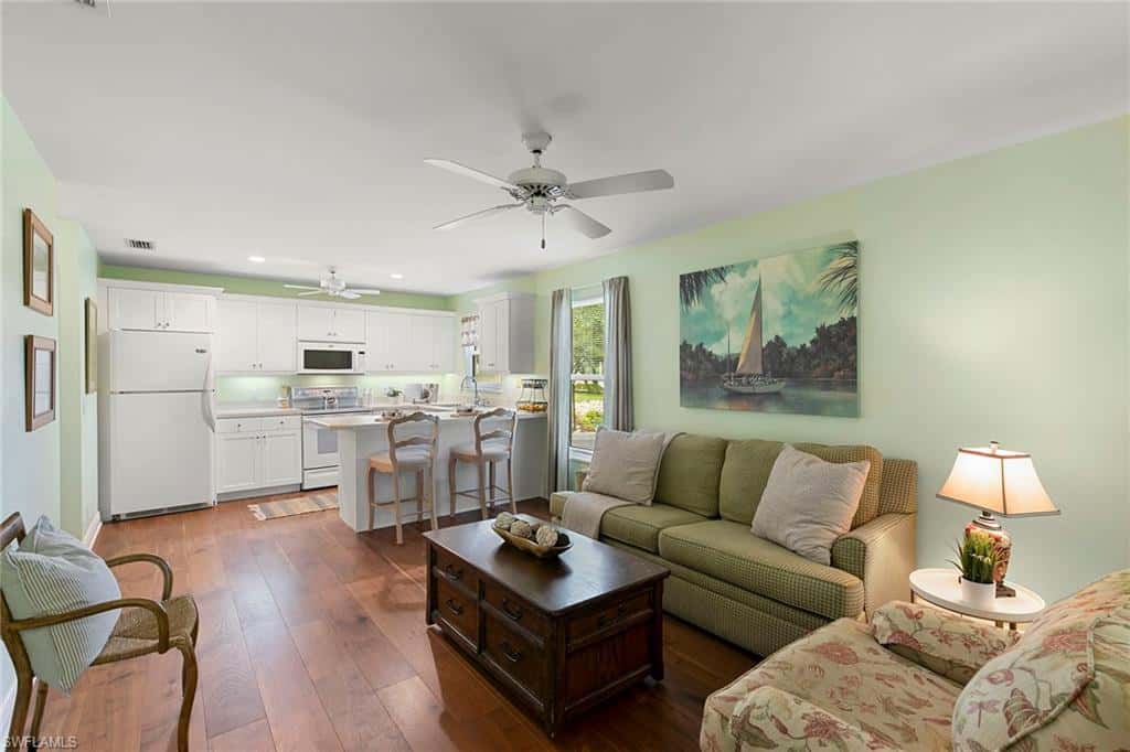 6460 Hidden Oaks Ln, Naples, photo 24