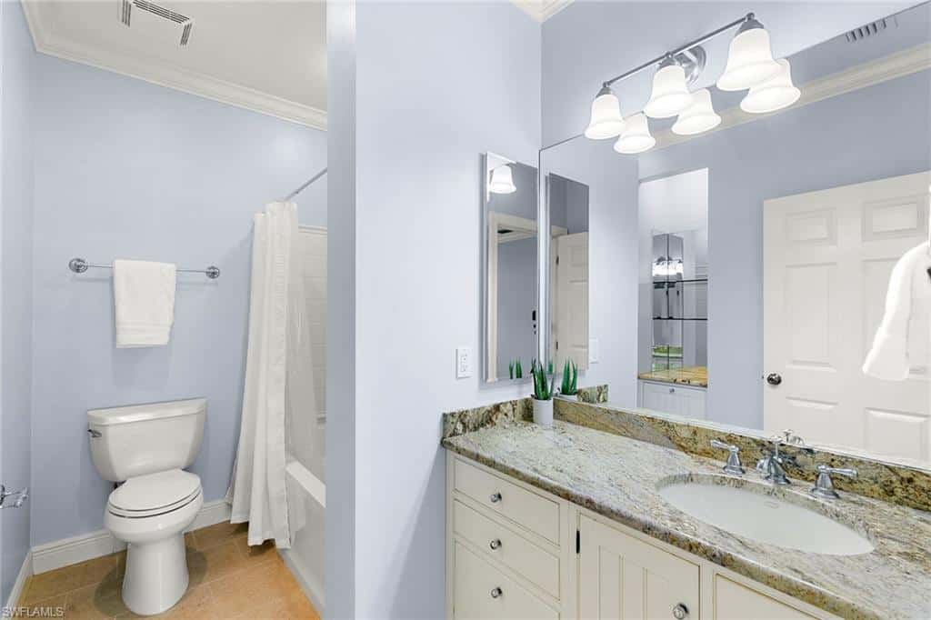6460 Hidden Oaks Ln, Naples, photo 33