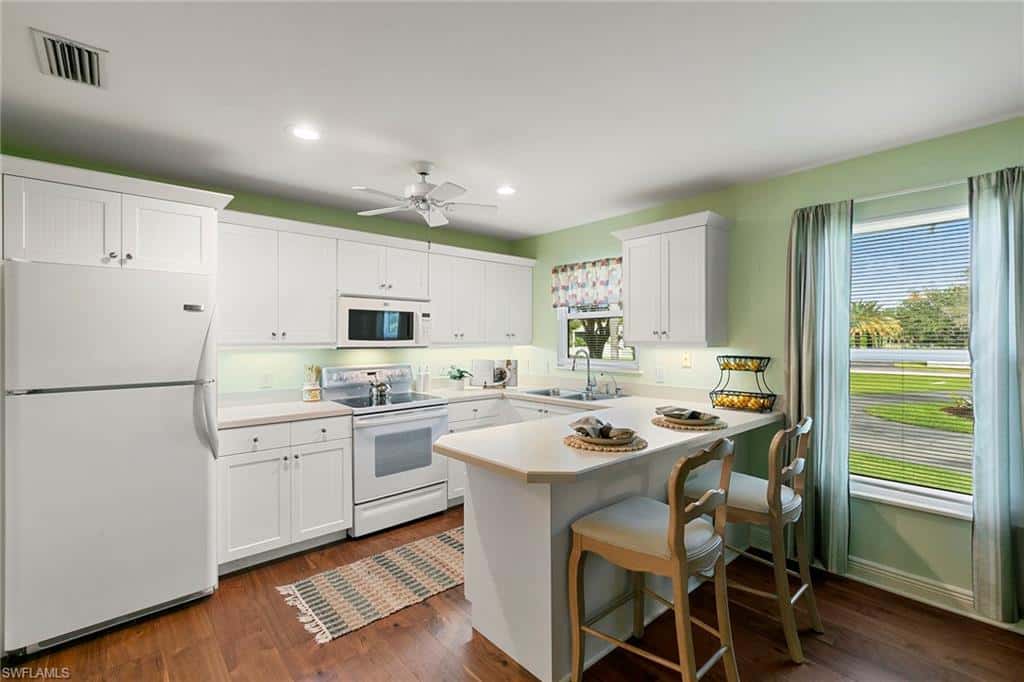 6460 Hidden Oaks Ln, Naples, photo 50