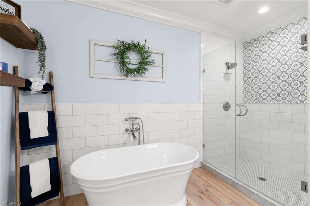 6460 Hidden Oaks Ln, Naples, photo 8
