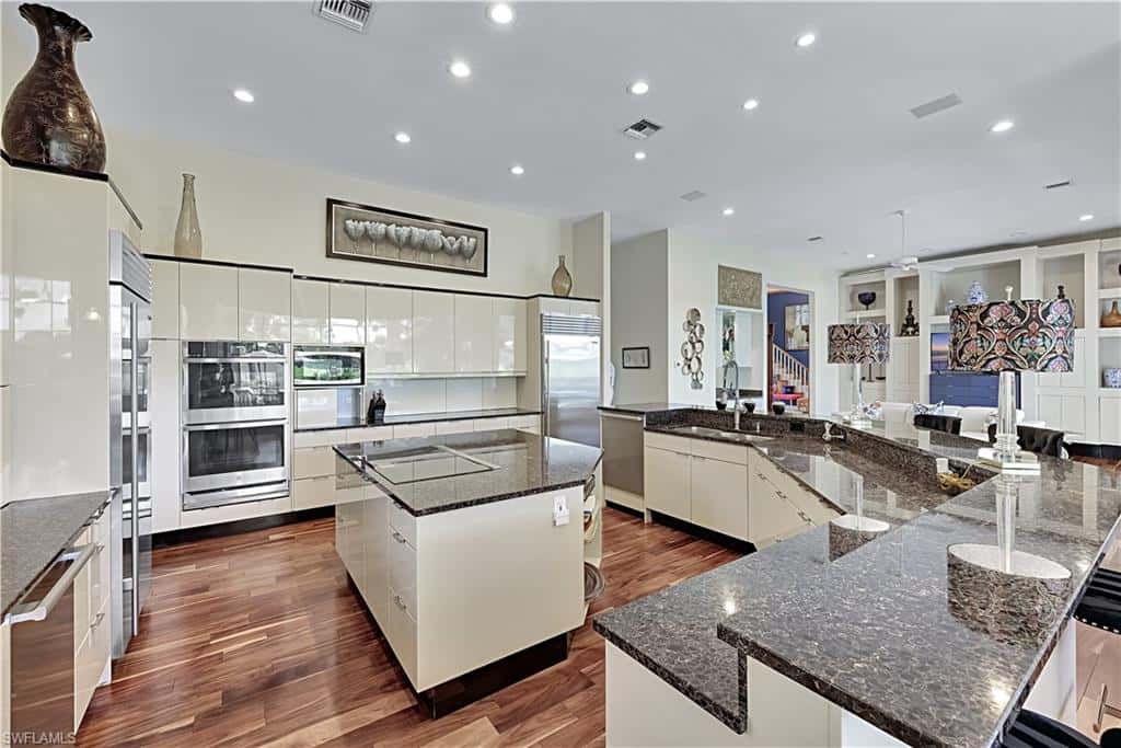 3451 Creekview Dr, Bonita Springs, photo 10