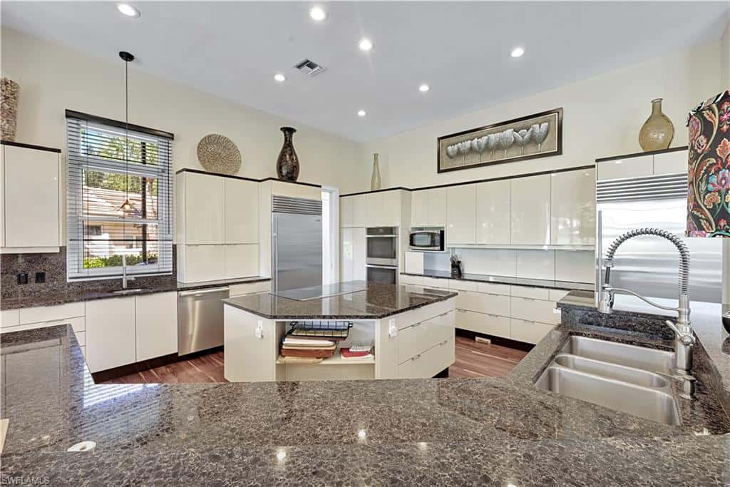 3451 Creekview Dr, Bonita Springs, photo 11