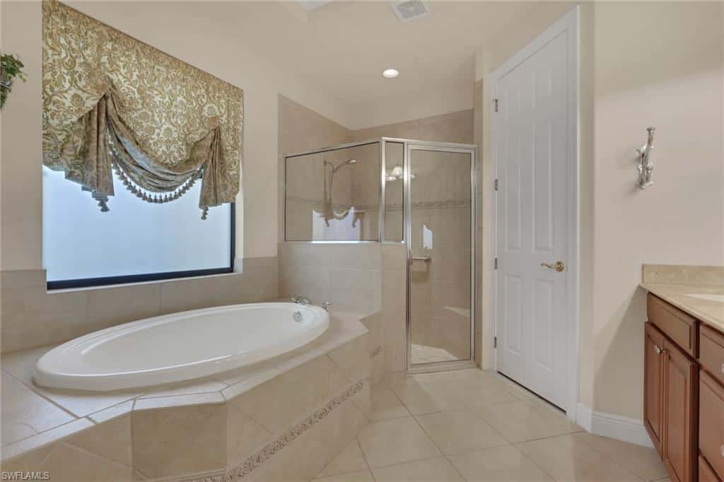 14054 Lavante Ct, Bonita Springs, photo 16