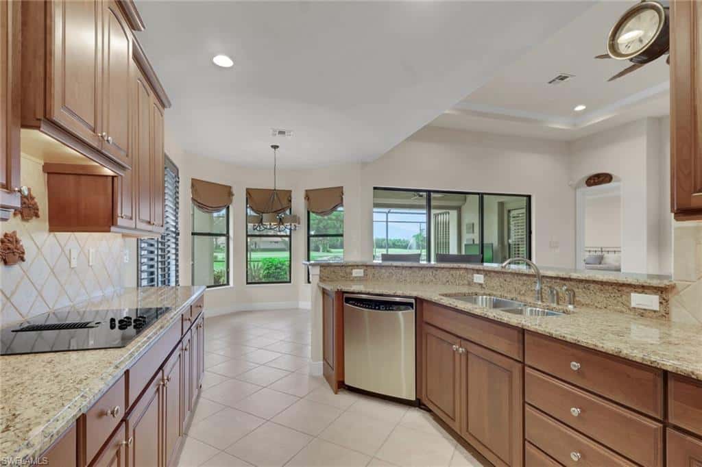 14054 Lavante Ct, Bonita Springs, photo 7