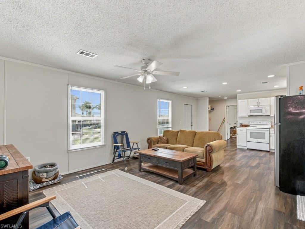775 Copeland Ave, Everglades City, photo 5