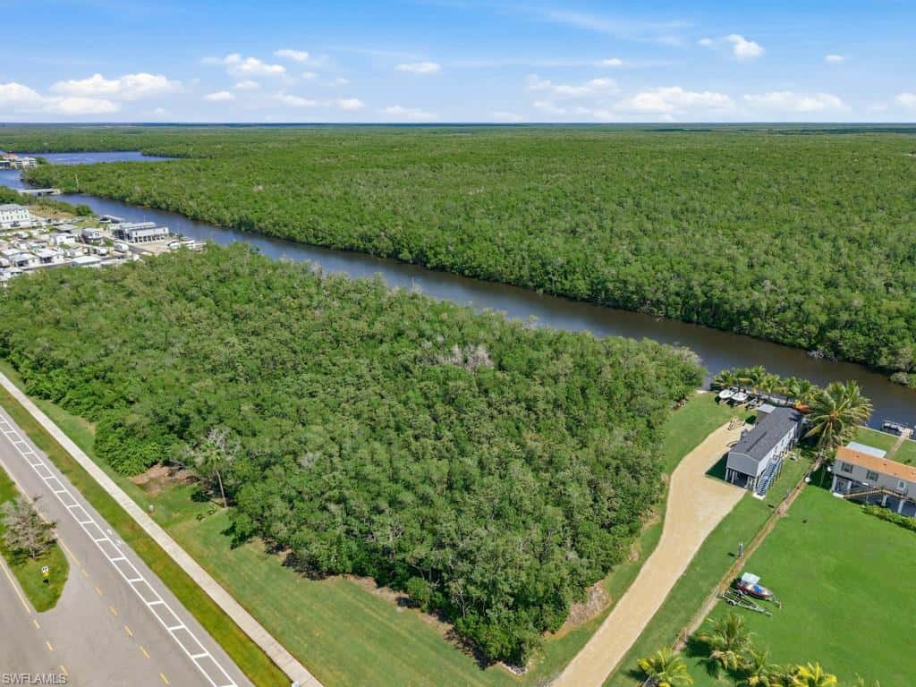 775 Copeland Ave, Everglades City, photo 18