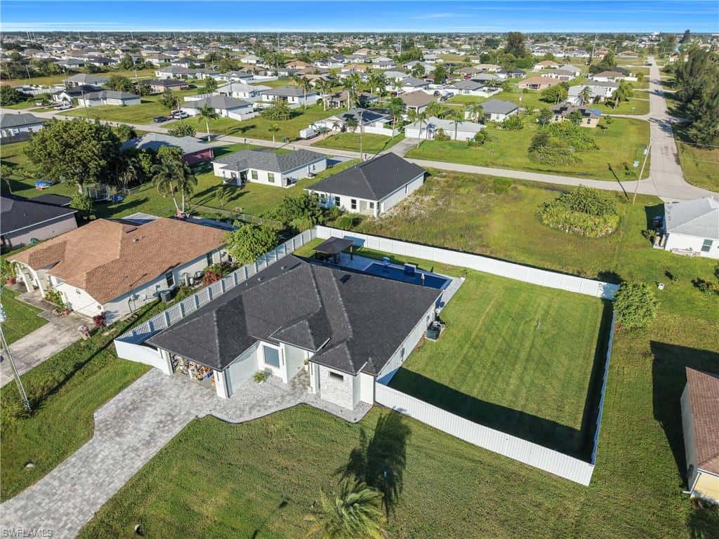 1803 2nd Pl, Cape Coral, photo 49