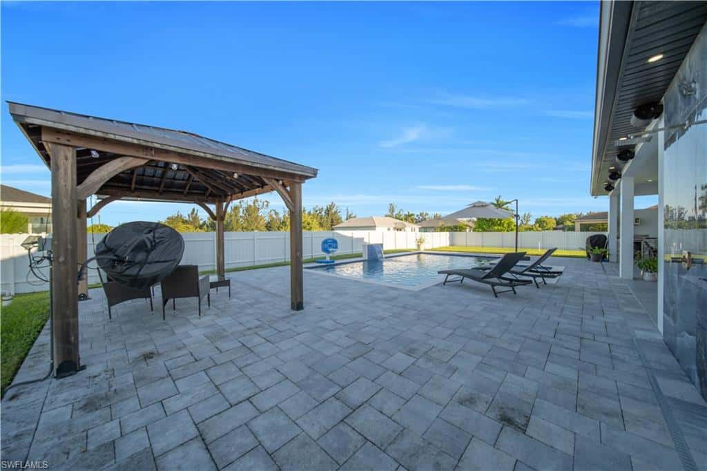 1803 2nd Pl, Cape Coral, photo 39