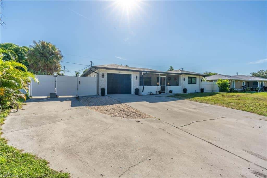 1990 48th St, Naples, photo 6