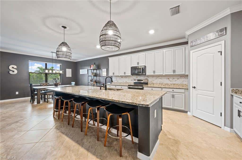 14520 Mindello Dr, Fort Myers, photo 12