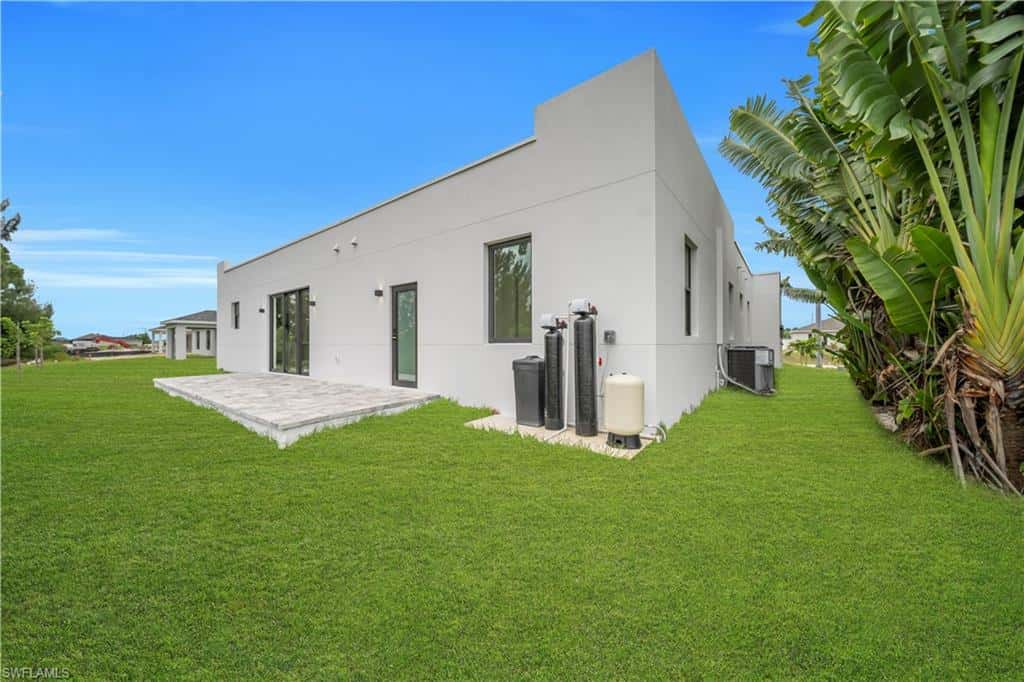 1505 24th Ter, Cape Coral, photo 35