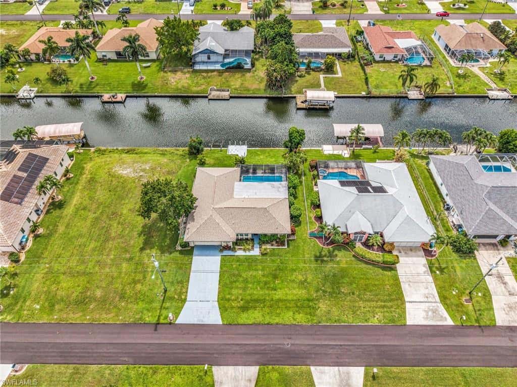 216 30th Ter, Cape Coral, photo 34