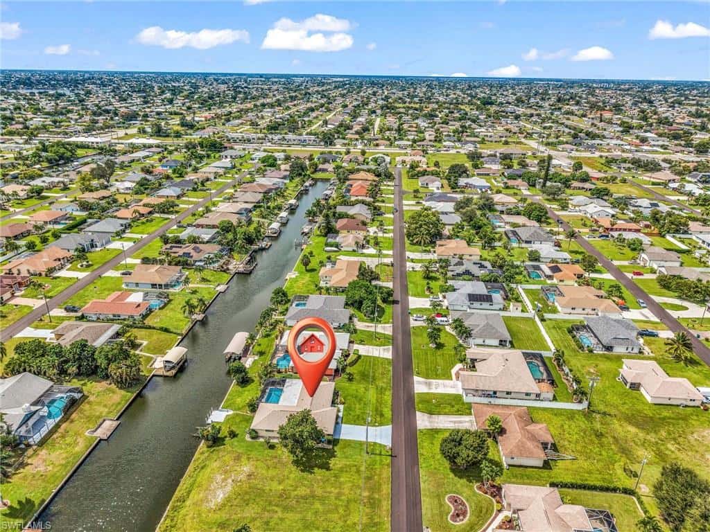 216 30th Ter, Cape Coral, photo 33