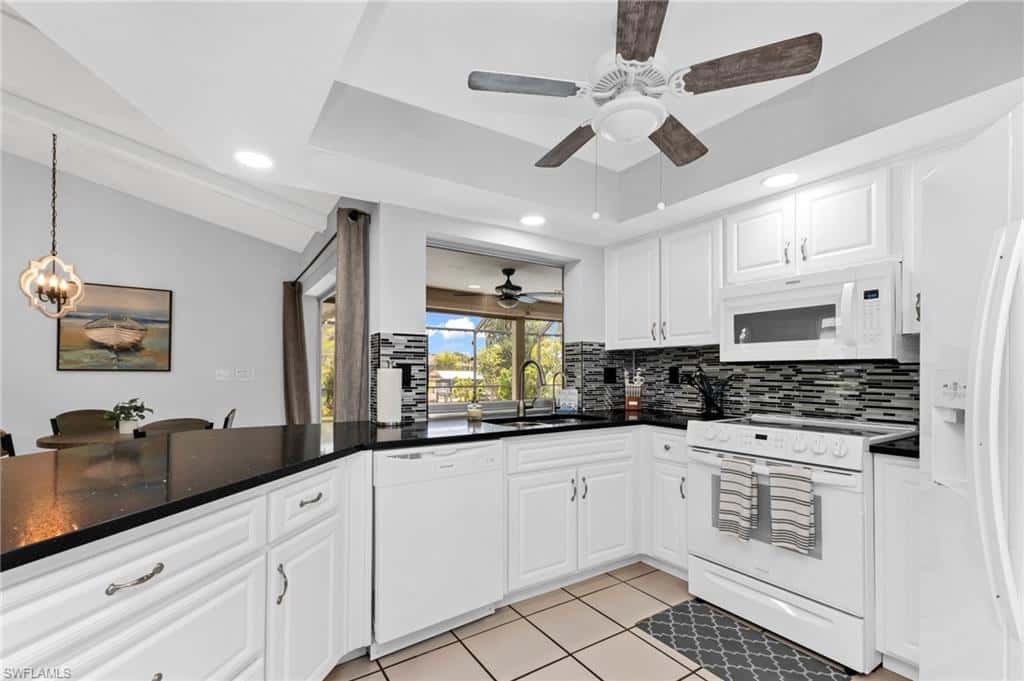 216 30th Ter, Cape Coral, photo 8