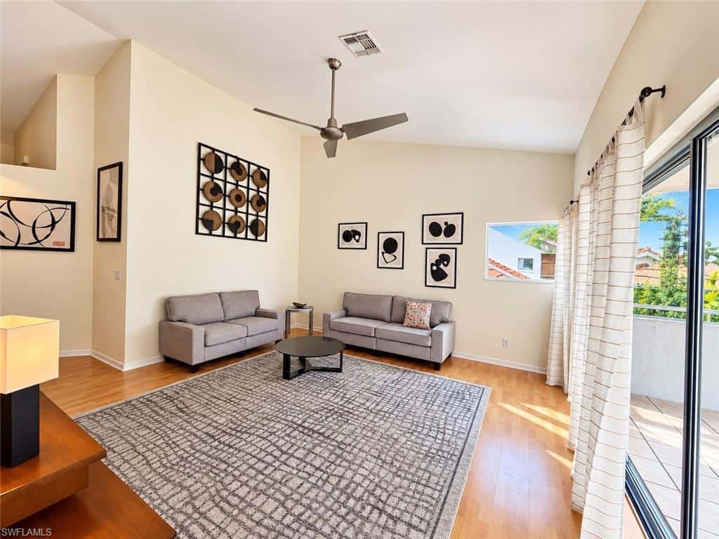 517 Windsor Sq #201, Naples, photo 6