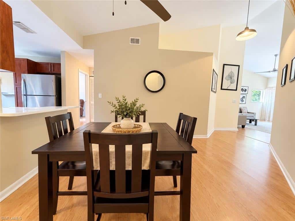 517 Windsor Sq #201, Naples, photo 11