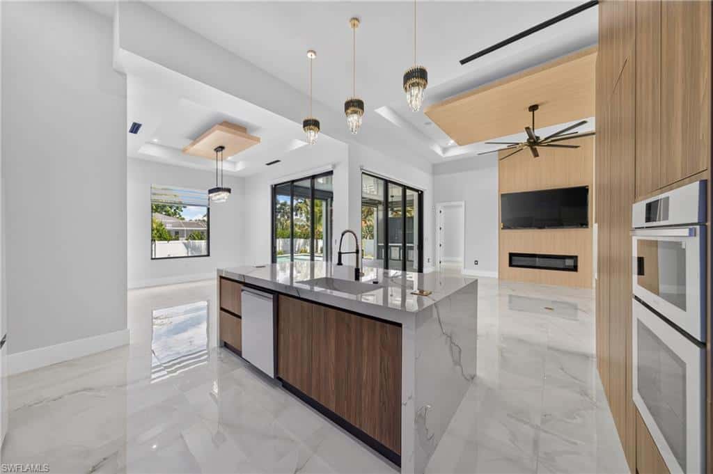 2301 39th Ter, Cape Coral, photo 18